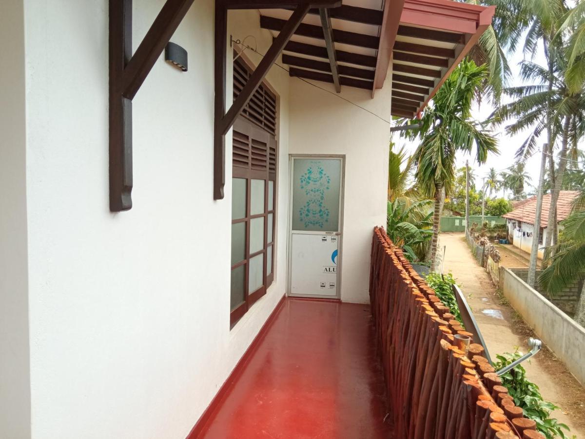Muru'S Place Dickwella Exterior photo